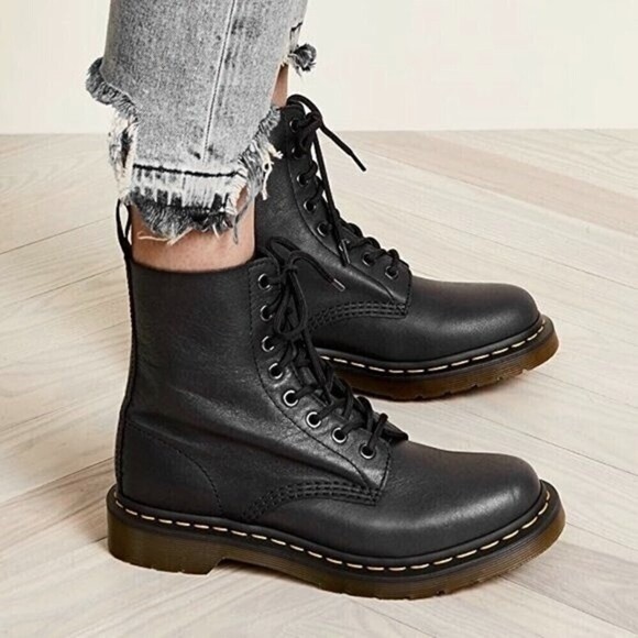 Dr. Martens 1460 Black Pascal Virginia Leather Combat Boots 5 90s Y2k Grunge - Picture 2 of 9